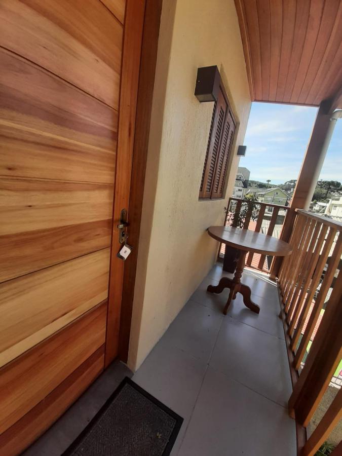 Flats Ouro Gramado Localizado A 900 Metros Da Entrada Do Centro De Gramadoアパートメント エクステリア 写真