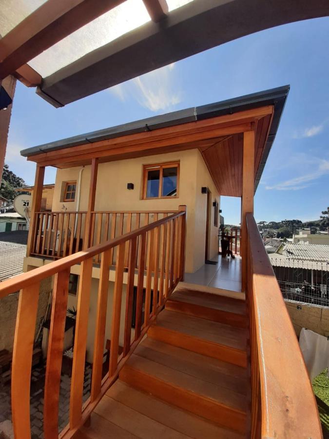 Flats Ouro Gramado Localizado A 900 Metros Da Entrada Do Centro De Gramadoアパートメント エクステリア 写真