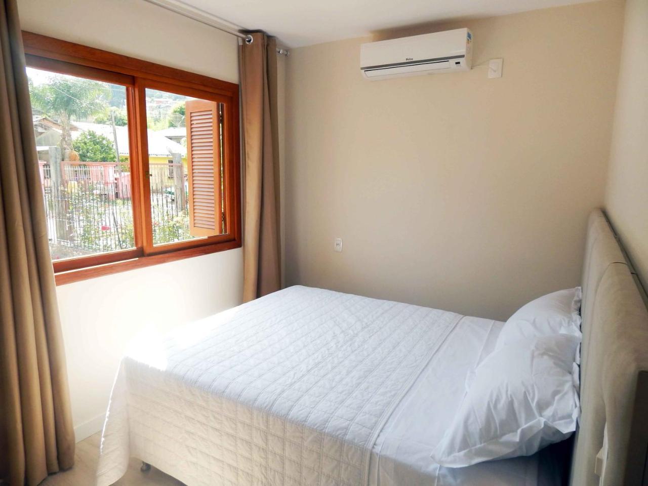 Flats Ouro Gramado Localizado A 900 Metros Da Entrada Do Centro De Gramadoアパートメント エクステリア 写真